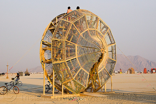 burning man - the year the playa stood still, art installation, bmcore2013, c.o.r.e., circle of regional effigies, flying saucer, minnesota core project, the year the playa stood still, ufo