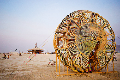 burning man - ufo's on the playa, art installation, bmcore2013, c.o.r.e., circle of regional effigies, flying saucer, minnesota core project, the year the playa stood still, ufo