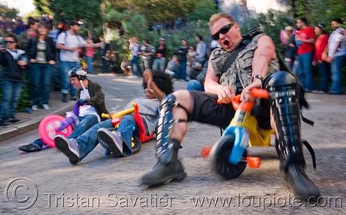 byobw - "bring your own big wheel" race - toy tricycles (san francisco), big wheel, drift trikes, moving fast, potrero hill, race, speed, speeding, toy tricycle, toy trike, trike-drifting