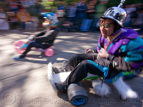 BYOBW - &quot;bring your own big wheel&quot; race - toy tricycles (san francisco), big wheel, byobw 2011, drift trikes, moving fast, potrero hill, race, speed, speeding, toy tricycle, toy trike, trike-drifting