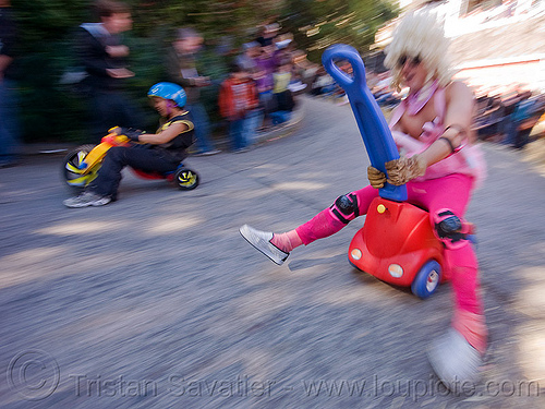 byobw - "bring your own big wheel" race - toy tricycles (san francisco), big wheel, byobw 2011, drift trikes, moving fast, potrero hill, race, speed, speeding, toy car, toy tricycle, toy trike, trike-drifting