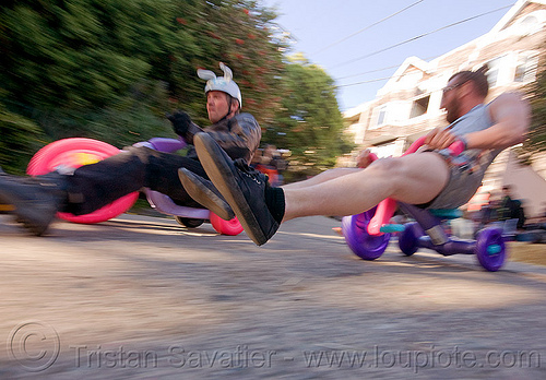 byobw - "bring your own big wheel" race - toy tricycles (san francisco), big wheel, byobw 2011, drift trikes, moving fast, potrero hill, race, speed, speeding, toy tricycle, toy trike, trike-drifting