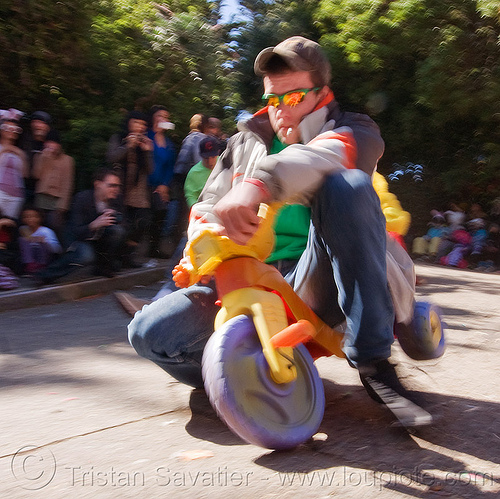 byobw - "bring your own big wheel" race - toy tricycles (san francisco), big wheel, byobw 2011, drift trikes, moving fast, potrero hill, race, speed, speeding, toy tricycle, toy trike, trike-drifting