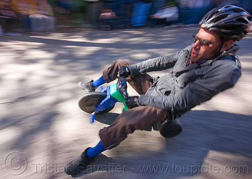 byobw - "bring your own big wheel" race - toy tricycles (san francisco), big wheel, byobw 2011, drift trikes, moving fast, potrero hill, race, speed, speeding, toy tricycle, toy trike, trike-drifting