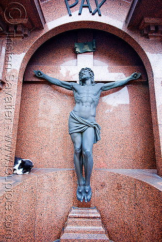 cat sleeping near crucifix - recoleta cemetery (buenos aires), argentina, buenos aires, cat, christ, corpus, crucifix, grave, graveyard, jesus, pax, recoleta cemetery, tomb