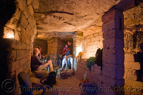 catacombes de paris - catacombs of paris (off-limit area) - bar des rats, cataphiles, cave, clandestines, illegal, trespassing, underground quarry