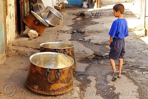 cauldrons market - mardin (kurdistan region, turkey country), boy, cauldrons, child, kid, mardin, street seller