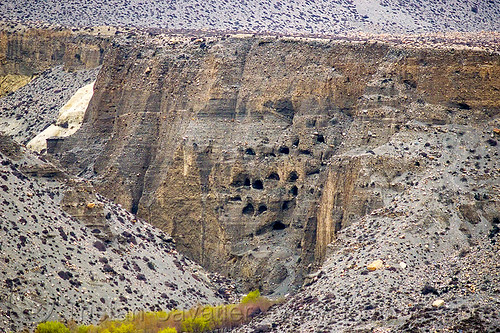 caves in cliff - himalaya mountains (nepal), annapurnas, caves, cliff, kali gandaki valley, mountains