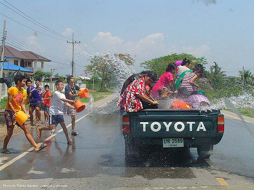 เชียงใหม่ - chiang mai - สงกรานต์ - songkran festival (thai new year) - thailand, buckets, chiang mai, children, kids, pickup truck, soaked, songkran, thai new year, wet, สงกรานต์, เชียงใหม่