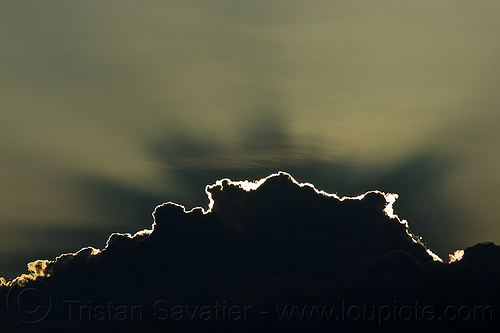 cloud silverlining and crepuscular rays, backlight, cloud, crepuscular rays, silverlining, sun rays through clouds, sunset