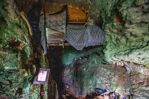 coffins in natural cave - kete-kesu traditional toraja burial site, cemetery, coffins, grave, graveyard, kete kesu burial site, liang, tana toraja, tomb