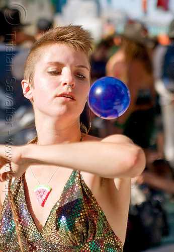 contact juggler, ball, contact juggling, sara, woman