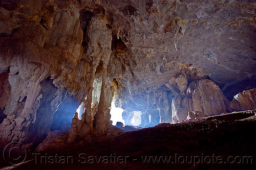 dark passage in the fairy cave (borneo), backlight, bau, borneo, cave formations, caving, concretions, fairy cave, malaysia, natural cave, speleothems, spelunking, stalactites