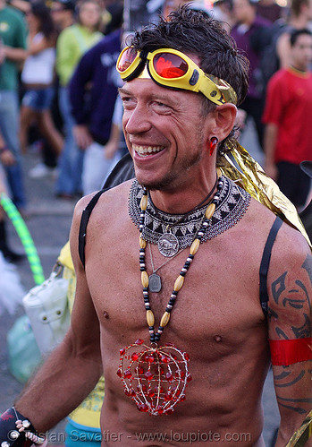 don raber - lovefest (san francisco), don raber, fashion, goggles, lovevolution, man, necklaces