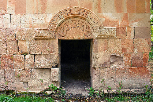 door - Işhan monastery - georgian church ruin (turkey), byzantine architecture, door, georgian church ruins, ishan church, ishan monastery, işhan, low-relief, orthodox christian