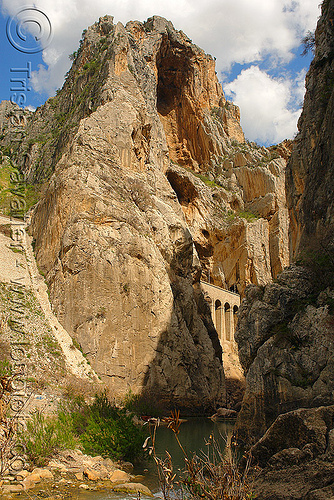 el caminito del rey - el chorro gorge (spain), canyon, cliff, desfiladero de los gaitanes, el caminito del rey, el camino del rey, el chorro, gorge, mountaineering, mountains, via ferrata, viaduct