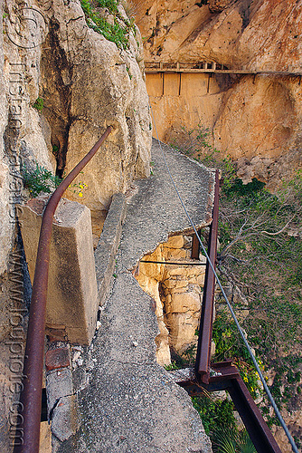 el caminito del rey - el chorro gorge (spain), canyon, cliff, desfiladero de los gaitanes, el caminito del rey, el camino del rey, el chorro, gorge, mountaineering, mountains, pathway, trail, via ferrata