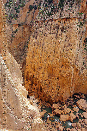 el caminito del rey - el chorro gorge (spain), canyon, cliff, desfiladero de los gaitanes, el caminito del rey, el camino del rey, el chorro, gorge, mountain river, mountaineering, mountains, pathway, trail, via ferrata