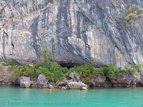 entrance of large cave on desert island - vietnam, cat ba island, cave entrance, caving, c&aacute;t b&agrave;, grotto, halong bay cave, natural cave, spelunking, vietnam