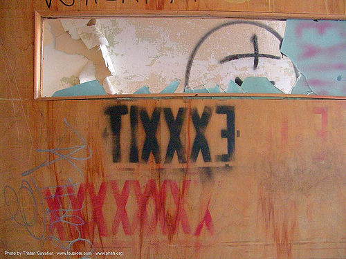 exit-stencil - abandoned hospital (presidio, san francisco), abandoned building, abandoned hospital, graffiti, presidio hospital, presidio landmark apartments, stencil, trespassing