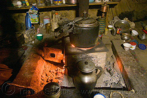 farmer's kitchen stove - pangong lake - ladakh (india), kitchen, ladakh, spangmik, wood stove