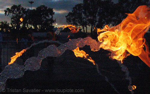 fire arts exposition 2006 - burning man, arch, burning man fire arts exposition, fountain, karl nettmann, waterfire