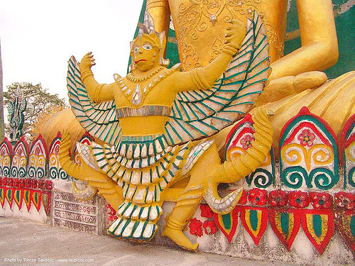ครุฑ - garuda - wat somdet - man-bird god statue - wat - สังขละบุรี - sangklaburi - thailand, garuda, golden color, man bird god, sangklaburi, statue, temple, wat somdet, ครุฑ, สังขละบุรี