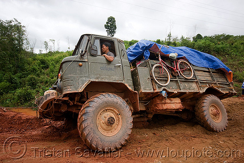 gaz-66 - газ-66 - russian all terrain 4x4 truck stuck in mud (laos), 4x4 trucks, all terrain, army trucks, gaz-66, lorry, military trucks, mud, road, truck, газ-66, го́рьковский автомоби́льный заво́д