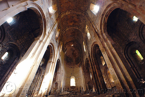 georgian church nave - dört church - otkhta monastery ruins (turkey country), byzantine architecture, dort church, dört kilise, georgian church ruins, orthodox christian, otkhta ecclesia, otkhta monastery, vaults