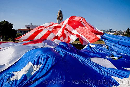 giant american flag - dolores park (san francisco), american flag, giant flag, the flag project, us flag