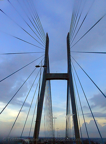 girder bridge - mỹ thuận (my thuan) - suspension bridge - cables - vietnam, bridge pillar, bridge tower, girder bridge, my thuan bridge, mỹ thuận, suspension bridge