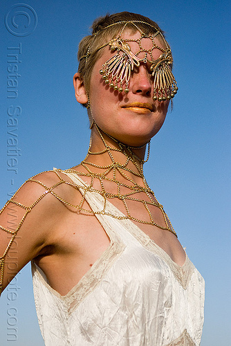 golden chain mesh jewelry - fashion show, astrid, burning man, chain mesh, chains, fashion show, jewelry, woman