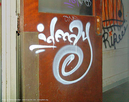 graffiti - door - abandoned hospital (presidio, san francisco), abandoned building, abandoned hospital, graffiti, presidio hospital, presidio landmark apartments, trespassing