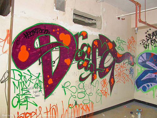 graffiti-draft - abandoned hospital (presidio, san francisco), abandoned building, abandoned hospital, graffiti, presidio hospital, presidio landmark apartments, trespassing
