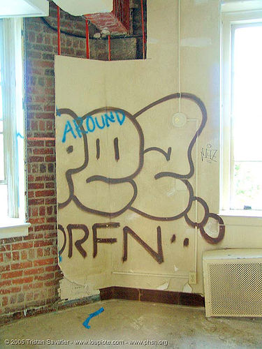 graffiti-orfn - abandoned hospital (presidio, san francisco) - phsh, abandoned building, abandoned hospital, graffiti, orfn, presidio hospital, presidio landmark apartments, trespassing
