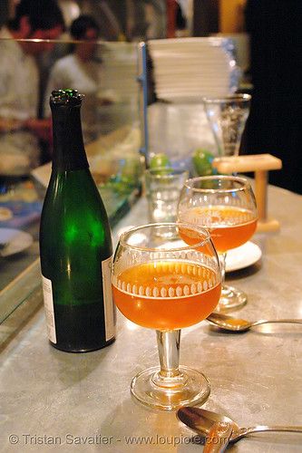 grottenbier belgium beer glasses, alcohol, beer glass, beer glasses, belgian beer, bier, crudo restaurant, drinking glasses, grottenbier, local bar
