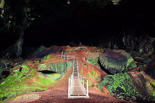 gua niah - walkway in huge natural cave - niah caves (borneo), borneo, caving, gua niah, malaysia, natural cave, niah caves, pathway, spelunking, walkway