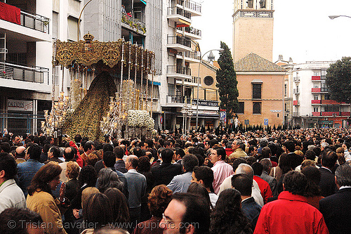 hermandad de la macarena - paso de la virgen - semana santa en sevilla, candles, easter, float, hermandad de la macarena, madonna, paso de la virgen, sacred art, semana santa, sevilla