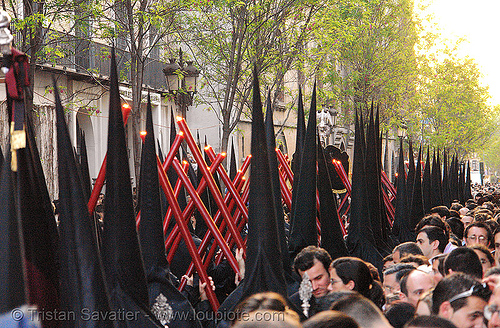 hermandad de la pasión - semana santa en sevilla, candles, easter, hermandad de la pasión, nazarenos, semana santa, sevilla