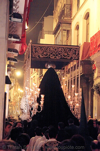 hermandad de la vera cruz - paso de la virgen - paso de la virgen - semana santa en sevilla, candles, easter, float, hermandad de la vera cruz, madonna, night, paso de la virgen, sacred art, semana santa, sevilla