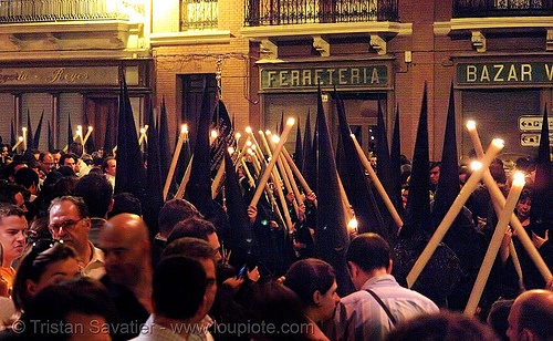 hermandad de la vera cruz - semana santa en sevilla, candles, easter, hermandad de la vera cruz, nazarenos, night, semana santa, sevilla