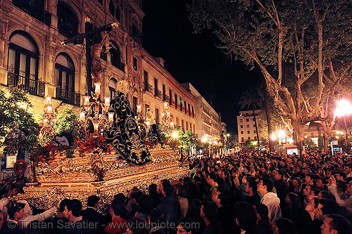 hermandad de las siete palabras - paso de cristo - semana santa en sevilla, candles, easter, float, hermandad de las siete palabras, night, paso de cristo, sacred art, semana santa, sevilla