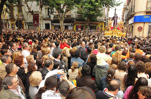 hermandad de los gitanos - paso de cristo - semana santa en sevilla, candles, easter, hermandad de los gitanos, paso de cristo, semana santa, sevilla