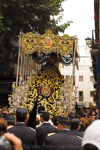 hermandad de los gitanos - paso de la virgen - semana santa en sevilla, candles, easter, float, hermandad de los gitanos, madonna, paso de la virgen, sacred art, semana santa, sevilla