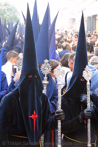 hermandad de los panaderos - semana santa en sevilla, easter, hermandad de los panaderos, nazarenos, semana santa, sevilla