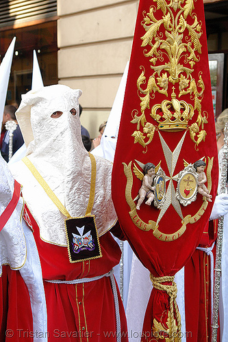 hermandad del amor de marbella (de málaga) - semana santa en sevilla, easter, hermandad del amor de marbella, malaga, málaga, nazarenos, red, semana santa, sevilla