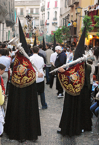 hermandad del dulce nombre (bofetá) - semana santa en sevilla, easter, el dulce nombre, hermandad de la bofetá, hermandad del dulce nombre, nazarenos, semana santa, sevilla