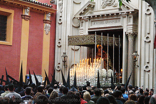 hermandad del gran poder - paso de la virgen - semana santa en sevilla, candles, easter, el gran poder, float, hermandad del gran poder, madonna, nazarenos, night, paso de la virgen, sacred art, semana santa, sevilla