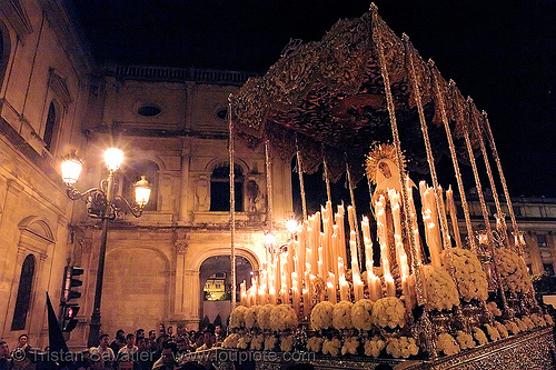 hermandad del museo - paso de la virgen - semana santa en sevilla, candles, easter, el museo, float, hermandad del museo, madonna, night, paso de la virgen, sacred art, semana santa, sevilla