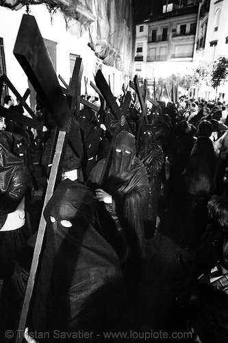 hermandad del silencio - semana santa en sevilla, candles, carrying, cross, crosses, easter, el silencio, hermandad del silencio, nazarenos, night, semana santa, sevilla